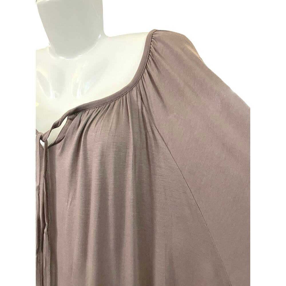 Chelsea & Theodore Women's Camel Brown Split Neck 3/4 Sleeves Tunic | Size 3X - Picture 2 of 9